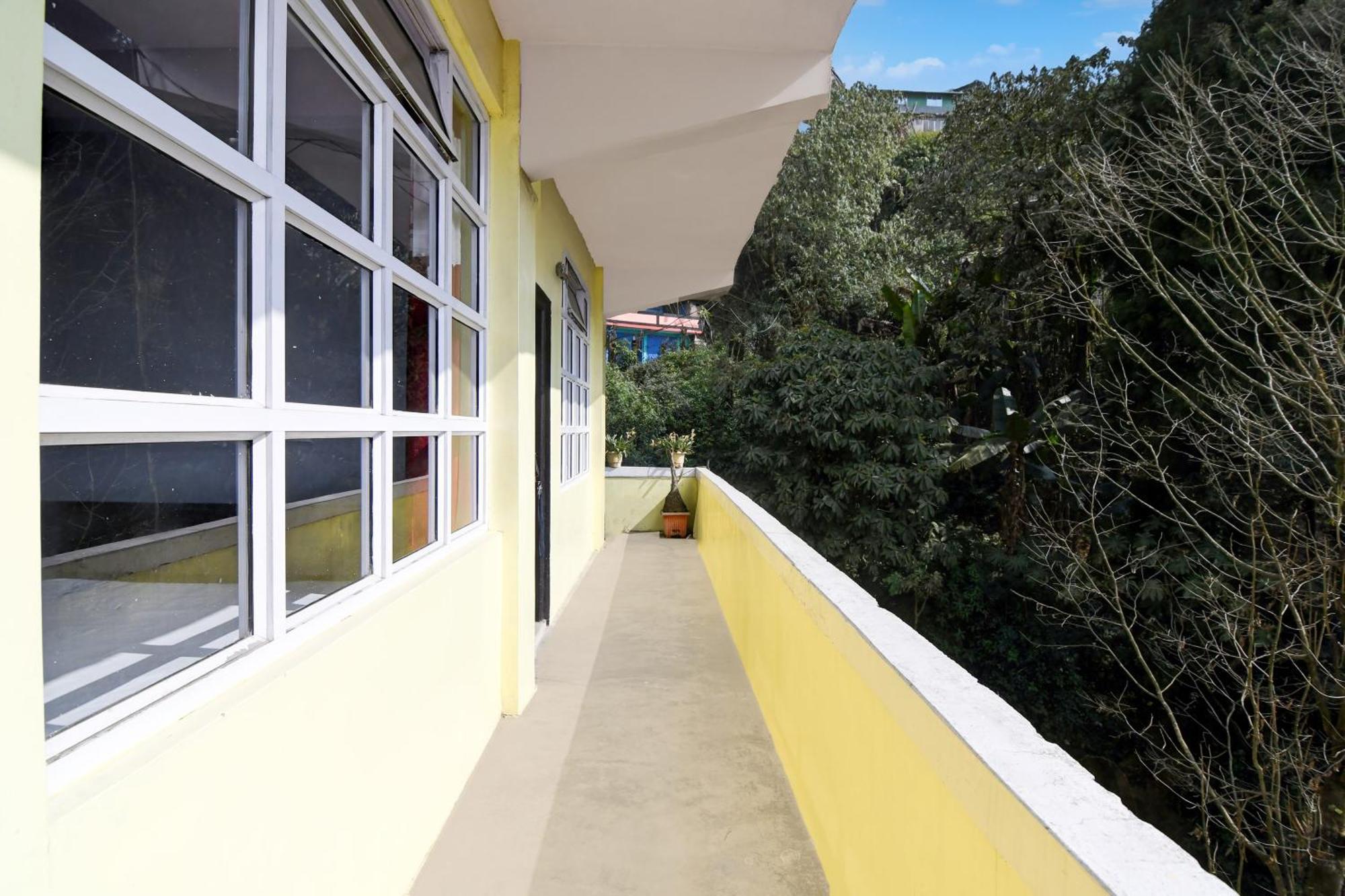 Super Hotel O Ghoom Formerly Aps Homestay Ghum Экстерьер фото
